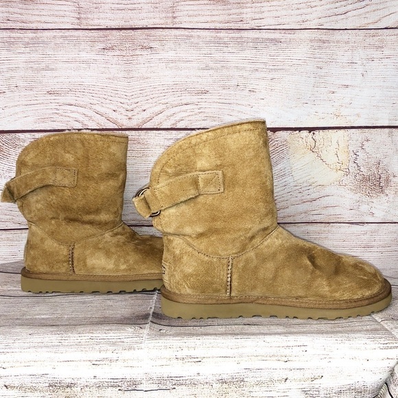 UGG Chestnut Remora Buckle Short Boots Size 6 - Picture 13 of 13